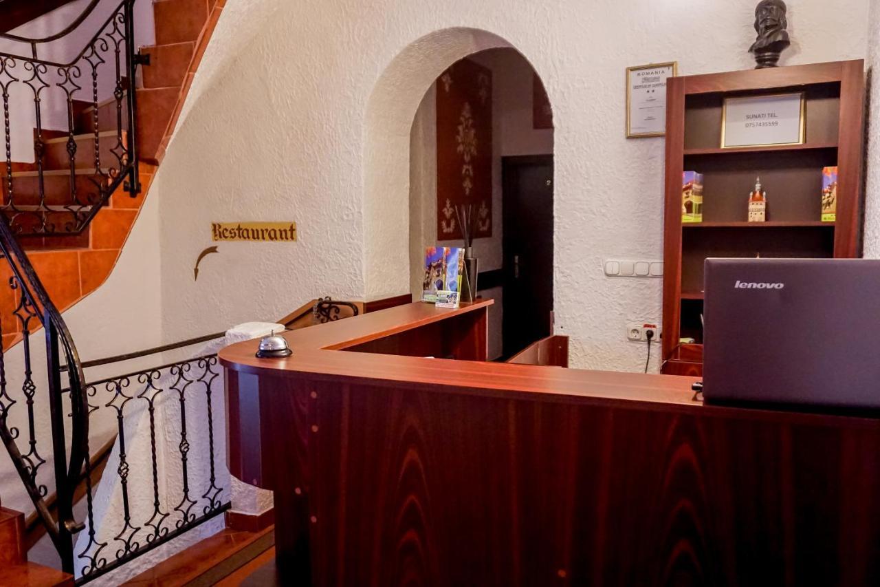 Hotel Claudiu Segesvár Kültér fotó